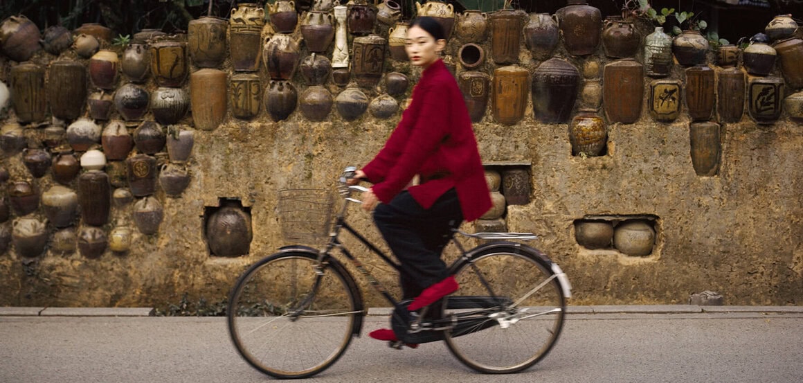 Ten Craves: Sarabande Lands At Selfridges, Loewe Links Up With On